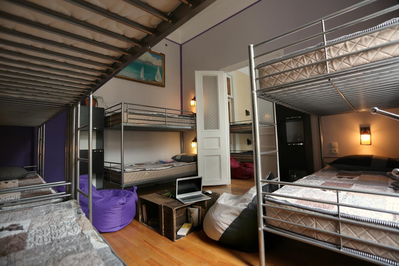 Lilus Hostel 巴统 外观 照片
