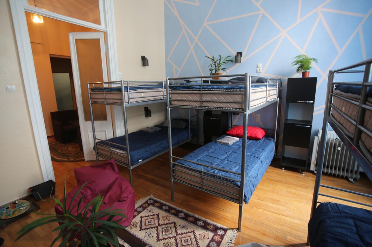 Lilus Hostel 巴统 外观 照片